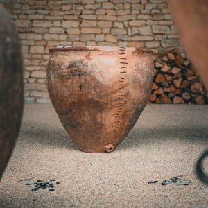 Petite Jarre en Terre Cuite Ancienne 70cm x 70cm - Les Terres d'Espagne
