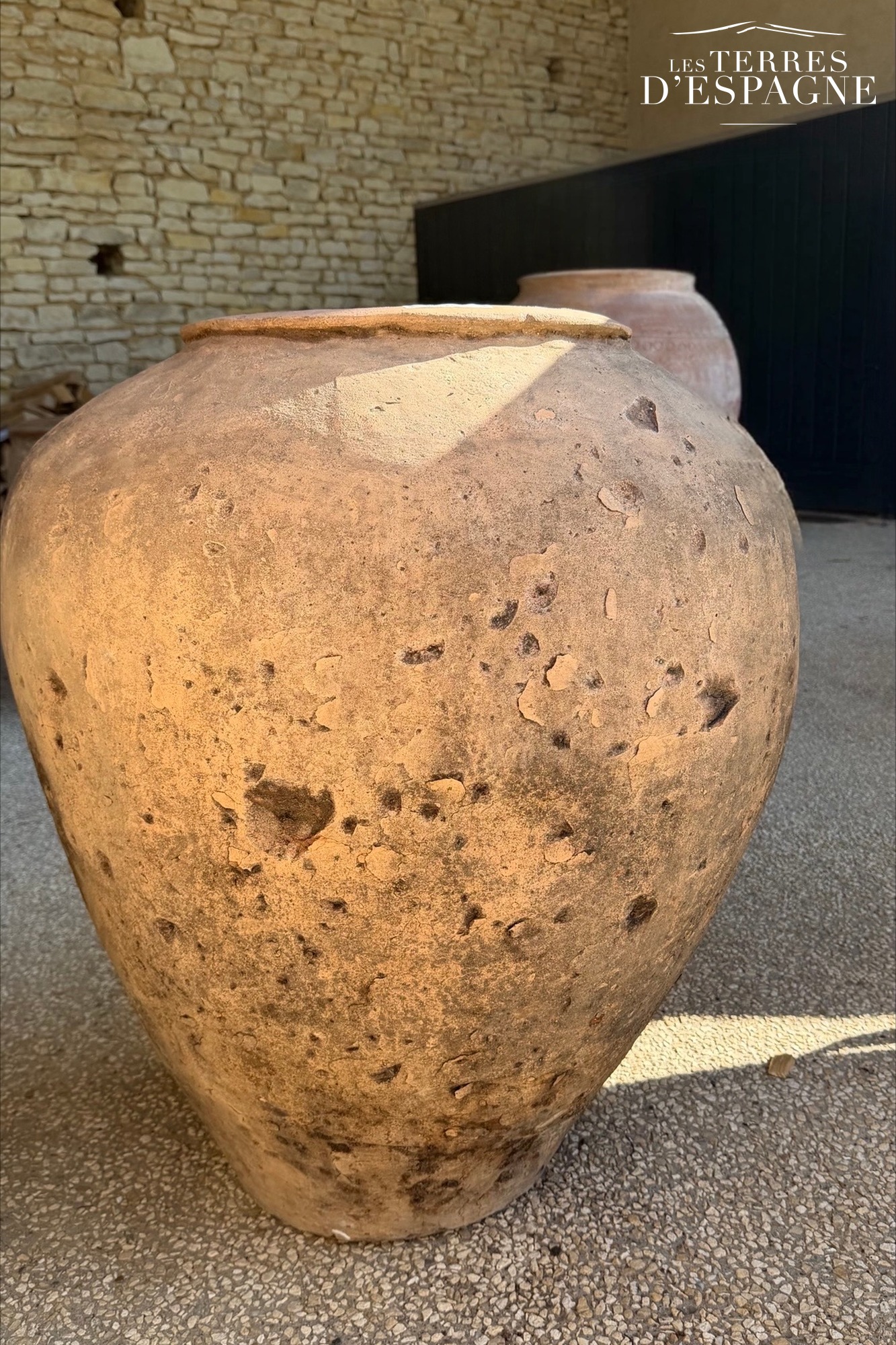 Grandes Jarre en Terre Cuite 104cm x 76cm - Monumentale - Les Terres d'Espagne