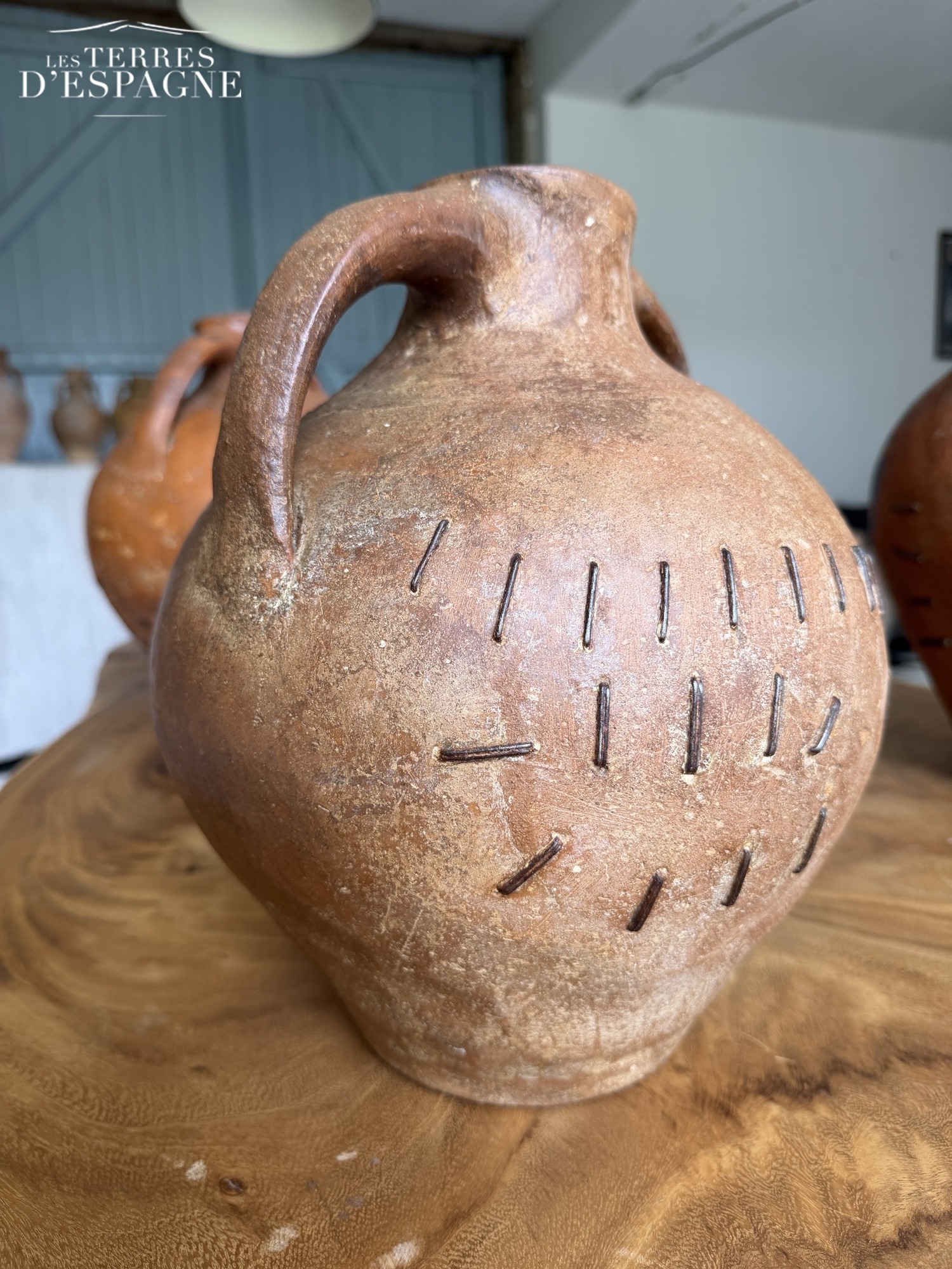 Cruche Cántaro en terre cuite ancienne 43cm x 32cm - Les Terres d'Espagne